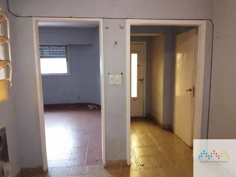 Casa en Venta en Valentin Alsina, USD 99.999