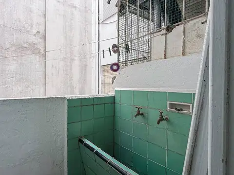 DEPARTAMENTO EN VENTA 2 AMBIENTES CON DEPENDENCIA