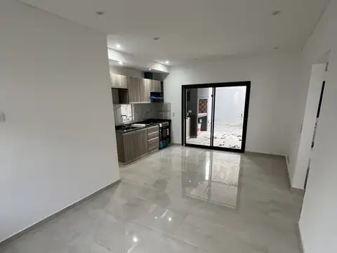 Departamento en Alquiler en Los Polvorines, $ 1.100.000