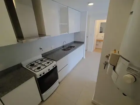 Departamento en Alquiler en Victoria, USD 700