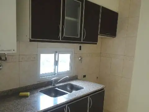 Depto Tipo Casa en Alquiler de 2 ambientes