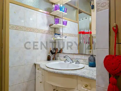 CASA | 3 DORMITORIOS | QUINCHO | COCHERA| FUNES CENTRO
