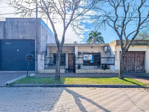 CASA | 3 DORMITORIOS | QUINCHO | COCHERA| FUNES CENTRO