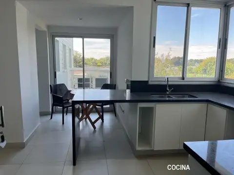 Departamento 4 ambientes con 3 baños