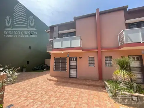 Depto Tipo Casa en Venta de 3 ambientes