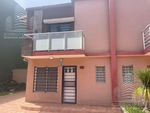 Depto Tipo Casa en Venta de 2 dormitorios