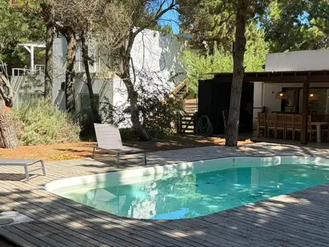 CASA VENTA COSTA ESMERALDA LOSA RADIANTE y PILETA 