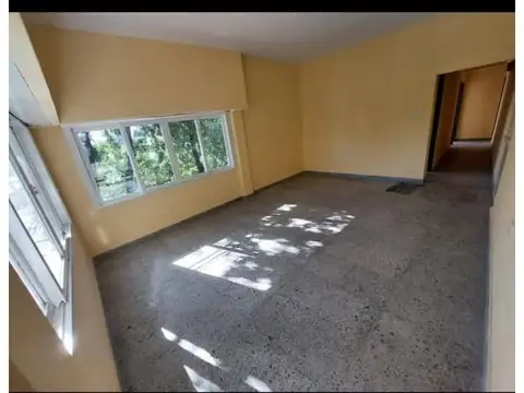 Alem 3500 , Piso 1