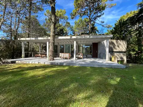 Casa en alquiler temporal en Carilo