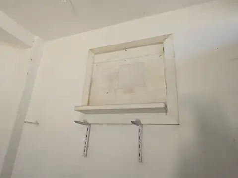 Casa en Alquiler en Jose Leon Suarez, $ 900.000