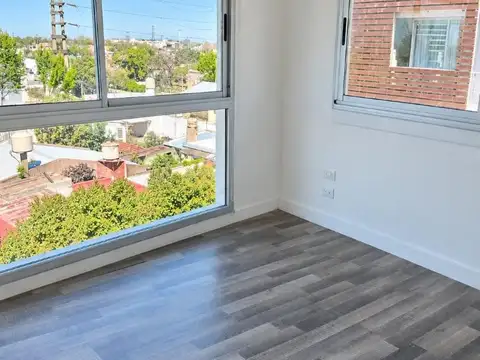 Departamento en Alquiler en Tigre Centro, $ 1.600.000