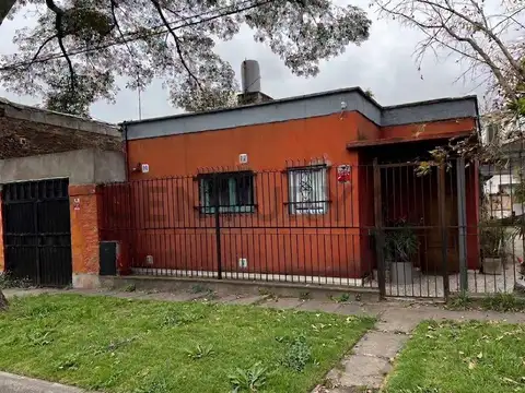 Casa 3 dormitorios en Ringuelet