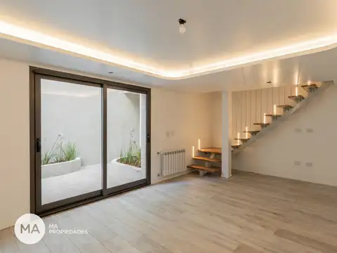 Casa 3 Dormitorios - España 1300 - Rosario Centro | Venta