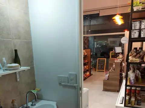 Local comercial con opción de cochera