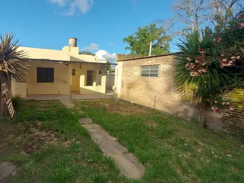 CASA EN VENTA EN ARRECIFES 