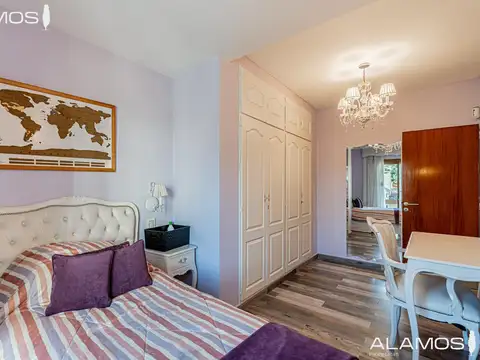 Casa en Venta en Villa Sarmiento, USD 449.000