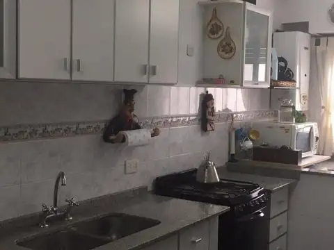 Departamento 3 ambientes con 2 baños
