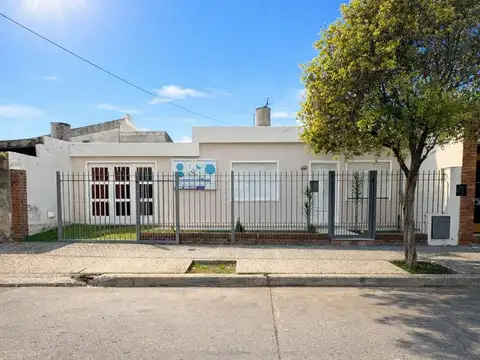 CASA DE 2 DORMITORIOS EN YOFRE SUR