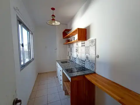 VENTA MONOAMBIENTE ECHESORTU - Montevideo 3400