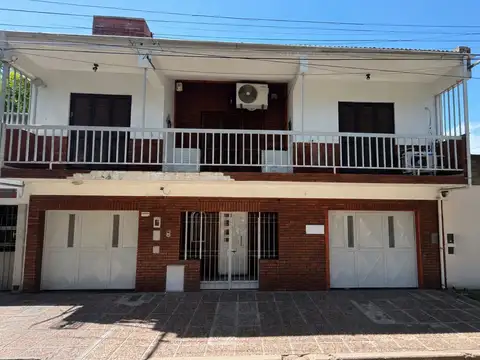 VENTA CASA DOBLE VIVIENDA/USO COMERCIAL ZONA SUR
