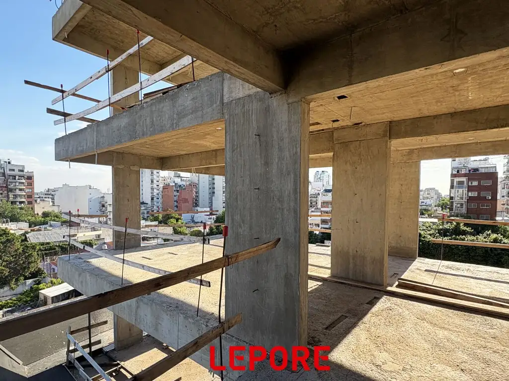 Carlos Calvo 4100, Piso 7