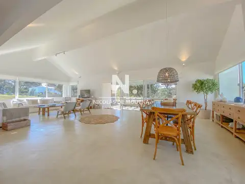 Casa en Venta de 5 dormitorios