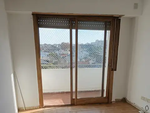 Departamento en Alquiler en Parque Chacabuco, $ 800.000
