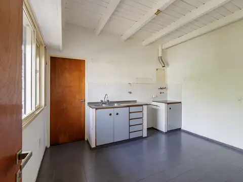 Depto Tipo Casa 4 ambientes con 1 baño