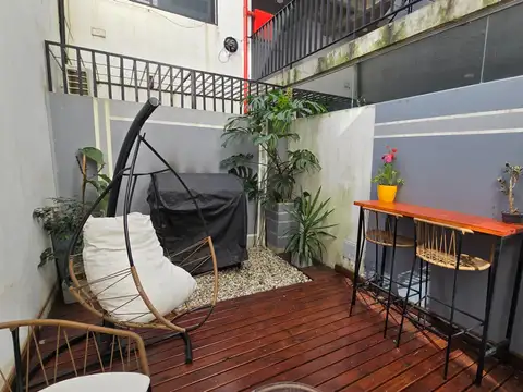 Departamento 2 Ambientes con Patio, Planta Baja Al Frente