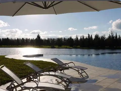 Lote Terreno en Club de Campo Miralagos La Plata