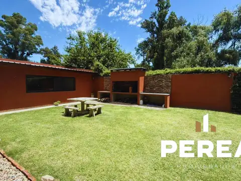 Quinta en calle Noel 544