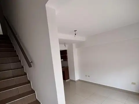 Departamento en Alquiler al Noreste