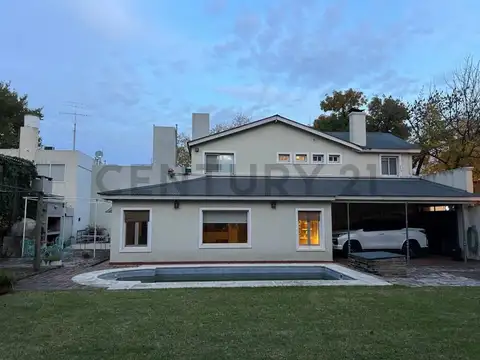 Casa en Venta de 4 dormitorios