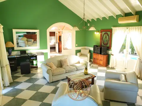 Casa en Alquiler Temporal en Pinamar, USD 5.400