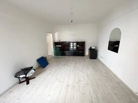 Garavano 200, Piso 1