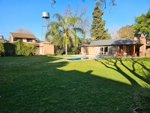 Casa en Venta de 4 dormitorios