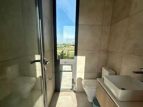 Casa en Venta al Noroeste