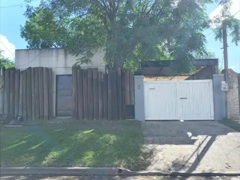 Casa en venta - 3 Dormitorios 2 Baños General Rodriguez