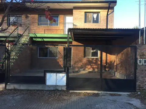 Departamento centrico en Roldan , Frente al paseo de la estación