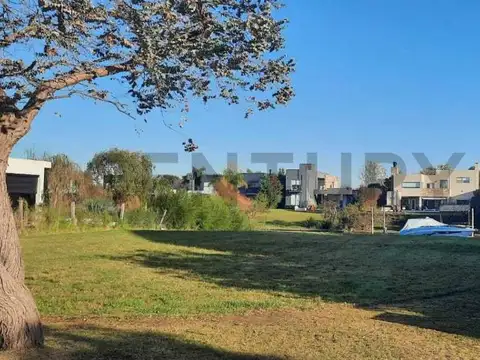 Terreno en Venta en Lagos Del Norte, USD 290.000