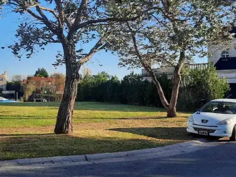 Terreno en Venta de 923,0 m2