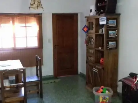 Depto Tipo Casa 4 ambientes con 1 baño