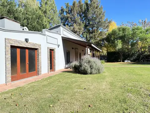 Casa en Venta con 1 cochera