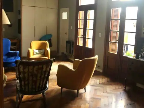 PH con Patio y Terraza – Silencioso y Muy Luminoso - Pasillo Ancho