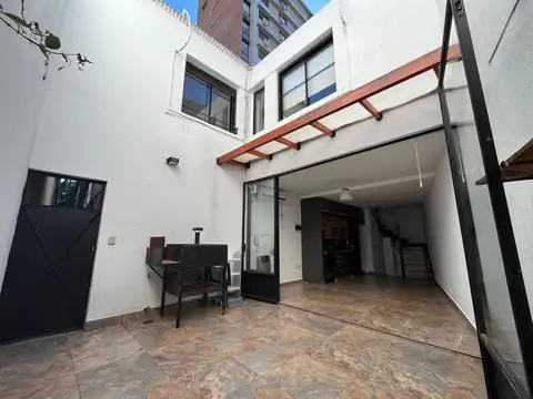 VENTA - PH 2 dormitorios con patio - Barrio Echesortu, Rosario - APTO CRÉDITO.