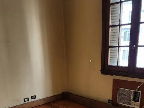 Oficina 4 ambientes con 1 baño