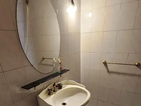 3 ambientes y 1/2 al frente apro profesional