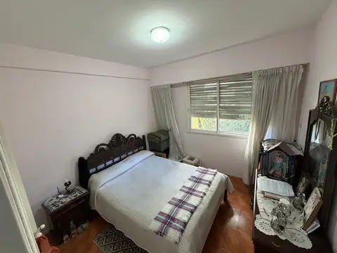 Departamento de 4 Ambientes Muy Luminoso – Excelente Ubicación en Temperley