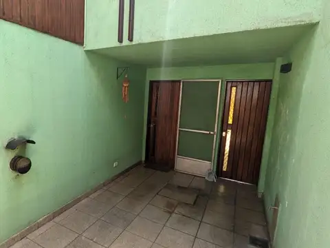TERRENO en VENTA F L BELTRÁN al 300 R. De ESCALADA Oeste