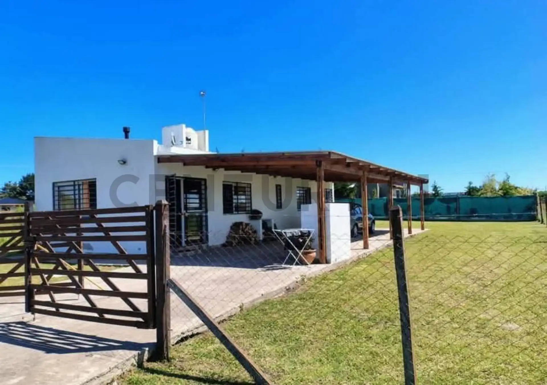 Casa 3 ambientes en San Eduardo del Mar